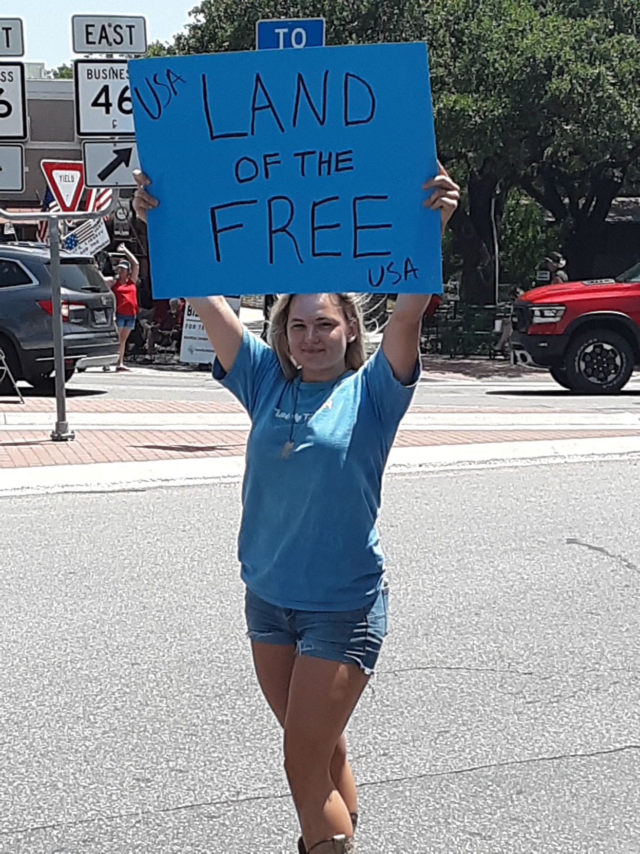 Keep New Braunfels OPEN protest